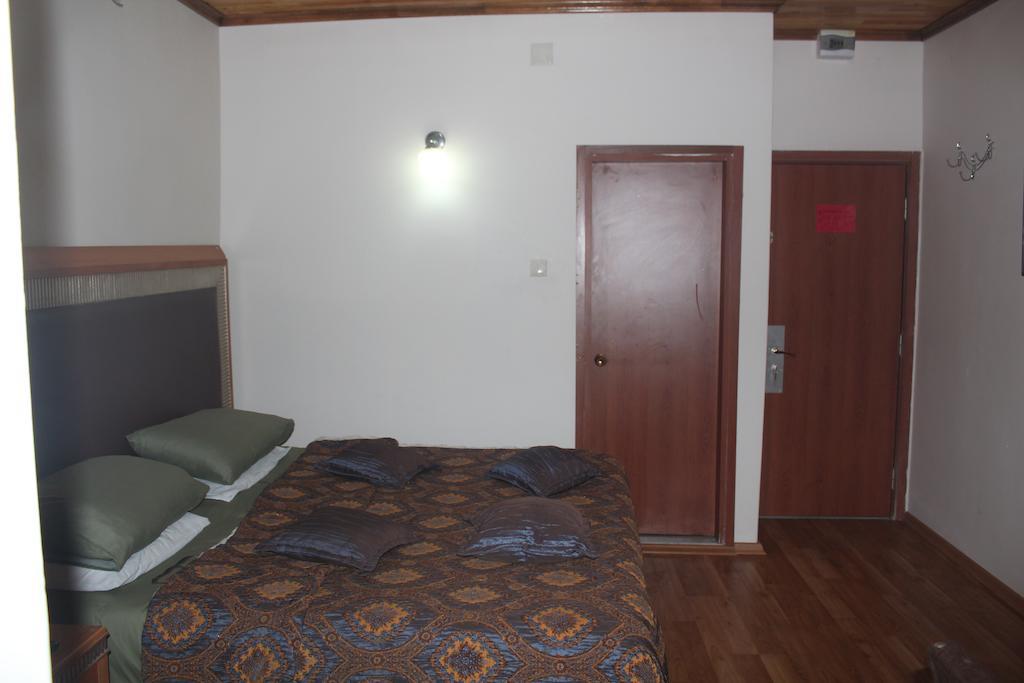 Herton Hotel Istanbul Room photo