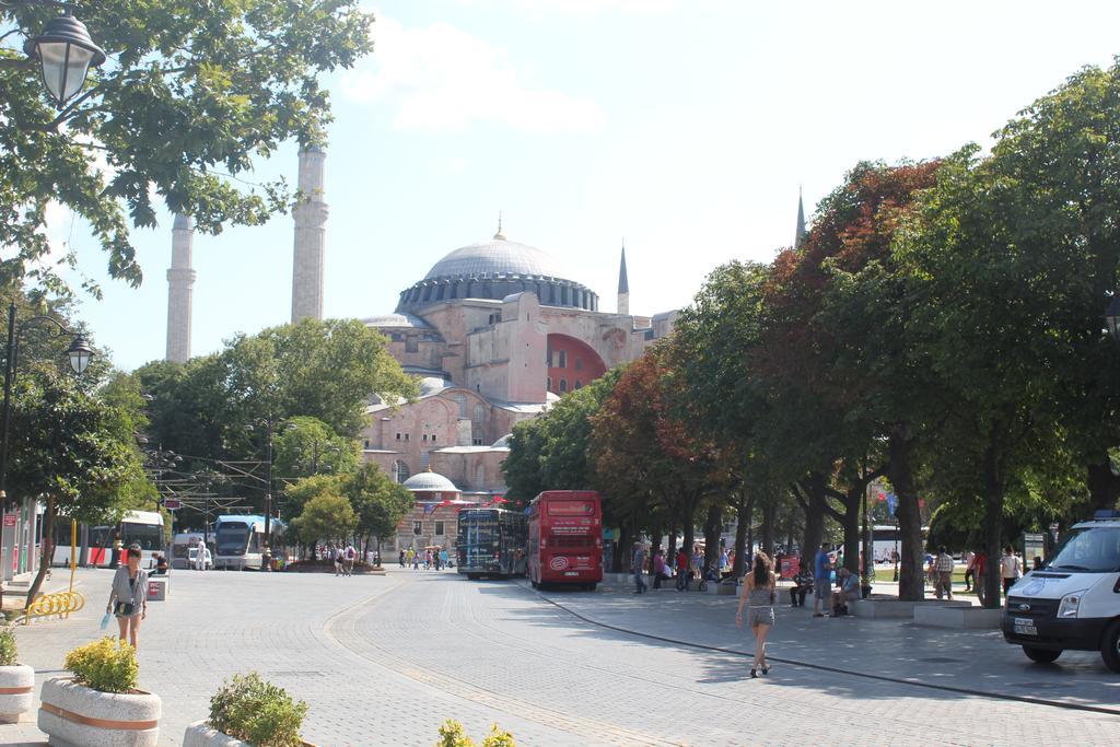 Herton Hotel Istanbul Exterior photo
